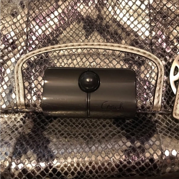 HP 🎉 Coach Python Snake Leather Large Satchel Crossbody Bag F14817 - Picture 5 of 6